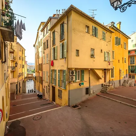 Riviera Signature - Vieux Appartement
